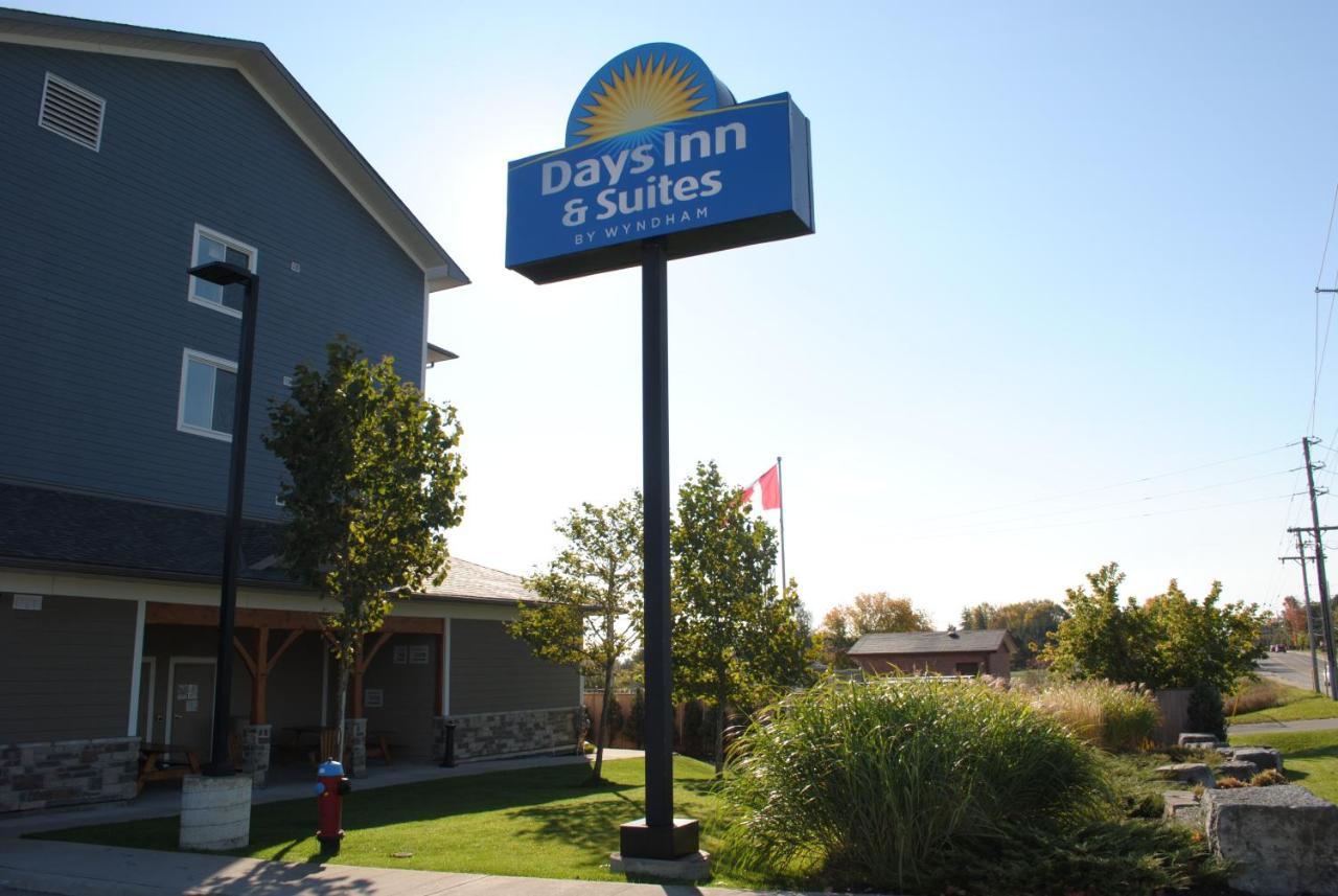 Days Inn & Suites By Wyndham Lindsay Exterior foto